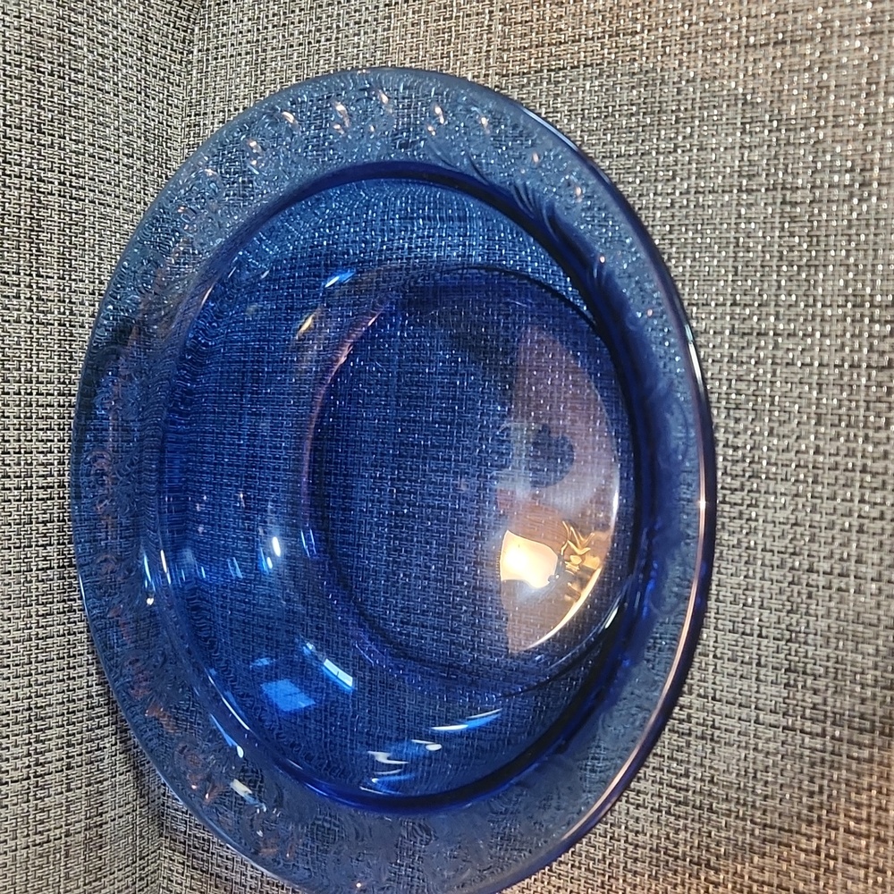 Beautiful Large Cobalt Blue Glass Bowl - Picture 2 of 5